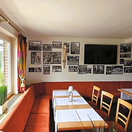 Am Linnenbach Отель 3*